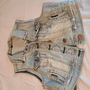 American Eagle Denim Vest Size L